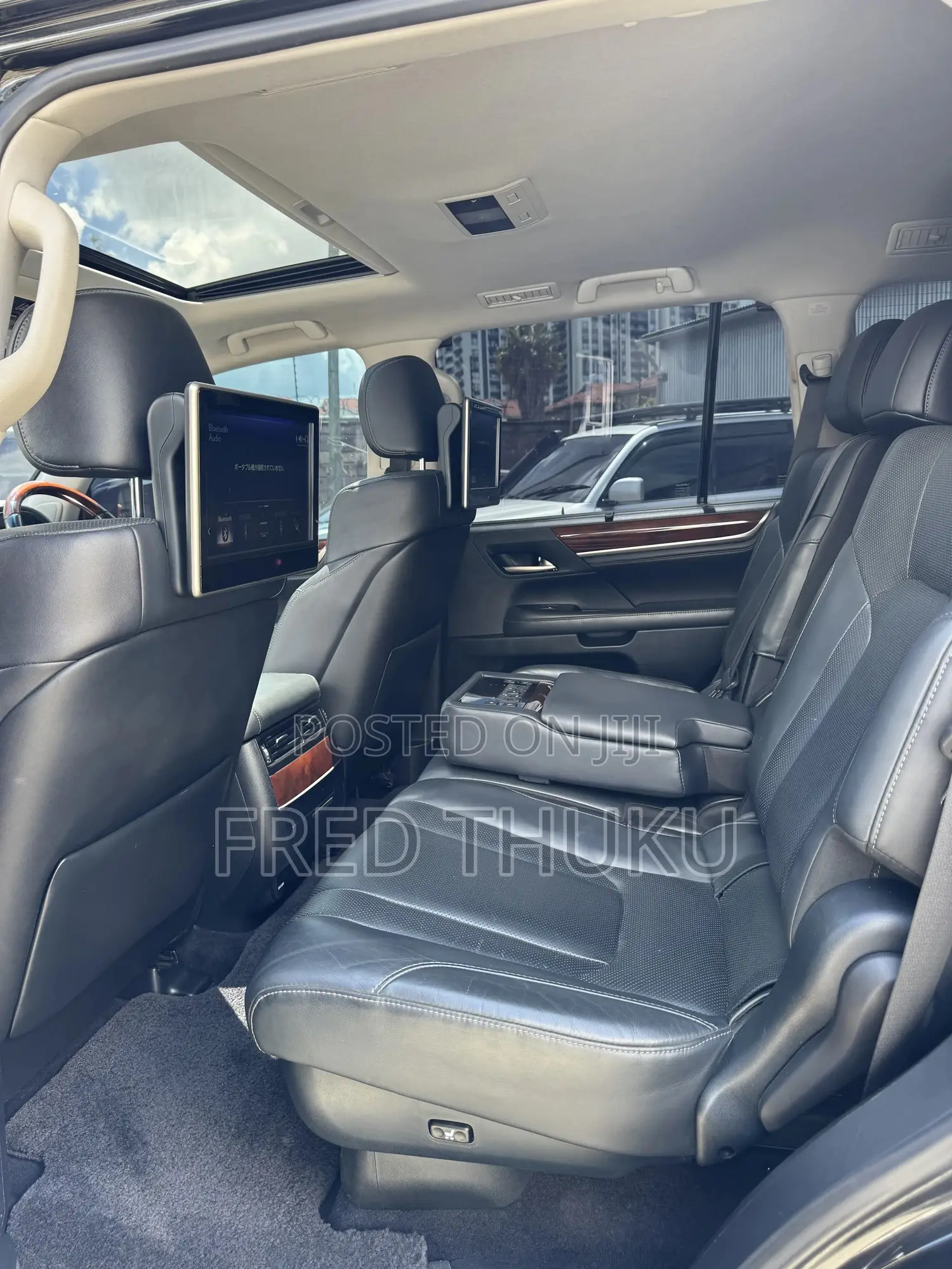 Lexus LX 570 AWD 2016 Black