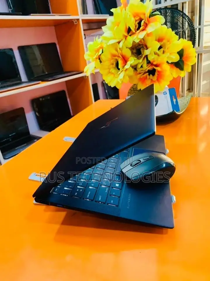 Laptop HP Dragonfly G2 16GB Intel Core i5 SSD 512GB