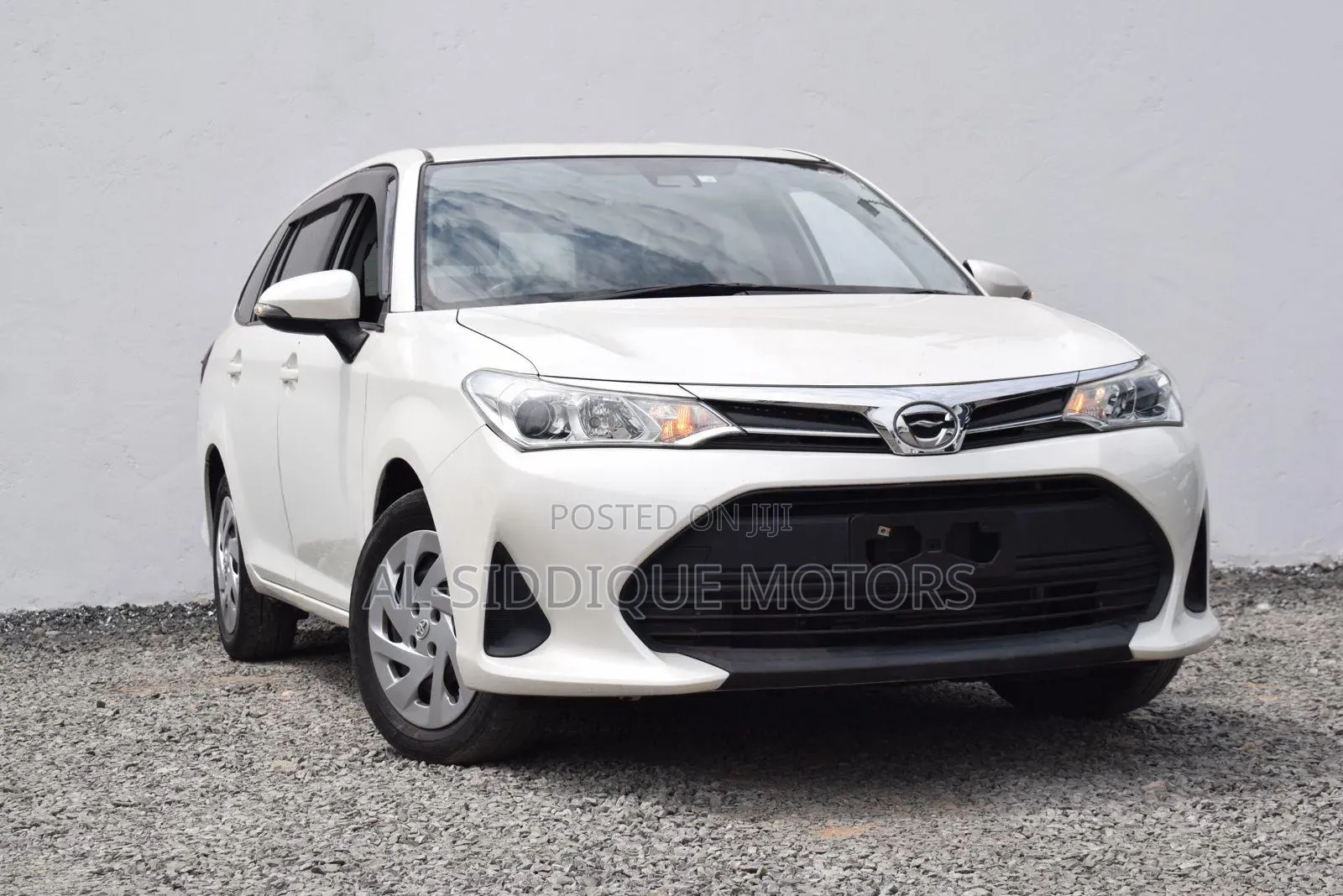 Toyota Corolla Fielder 1.5 Petrol FWD 2018 White