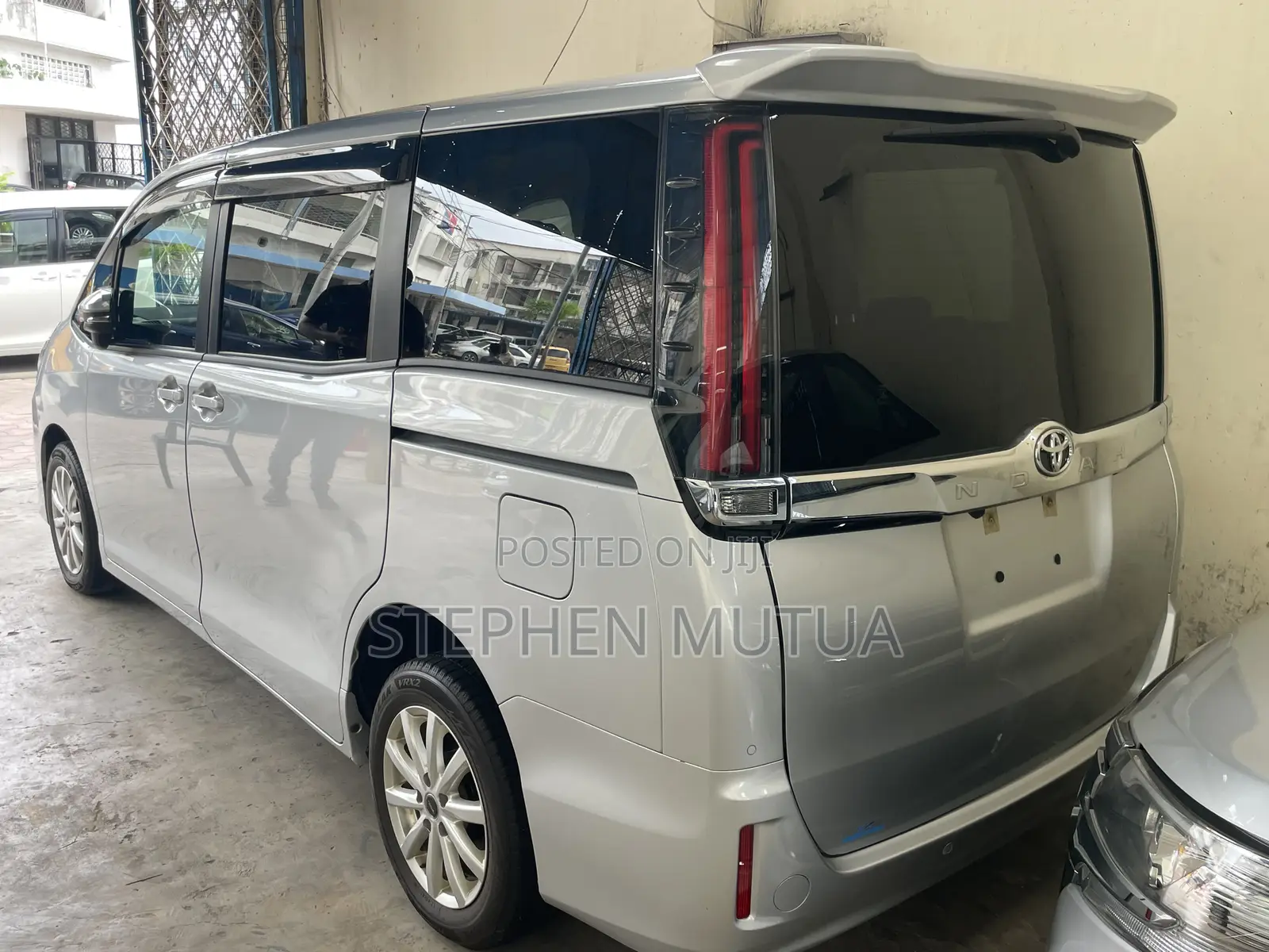 Toyota Noah 2.0 FWD (7 Seater) 2020 Silver