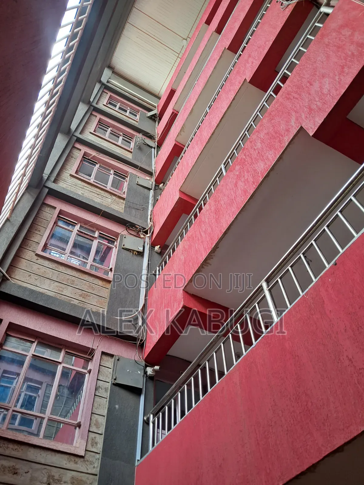 1bdrm Block of Flats in Seasons for sale