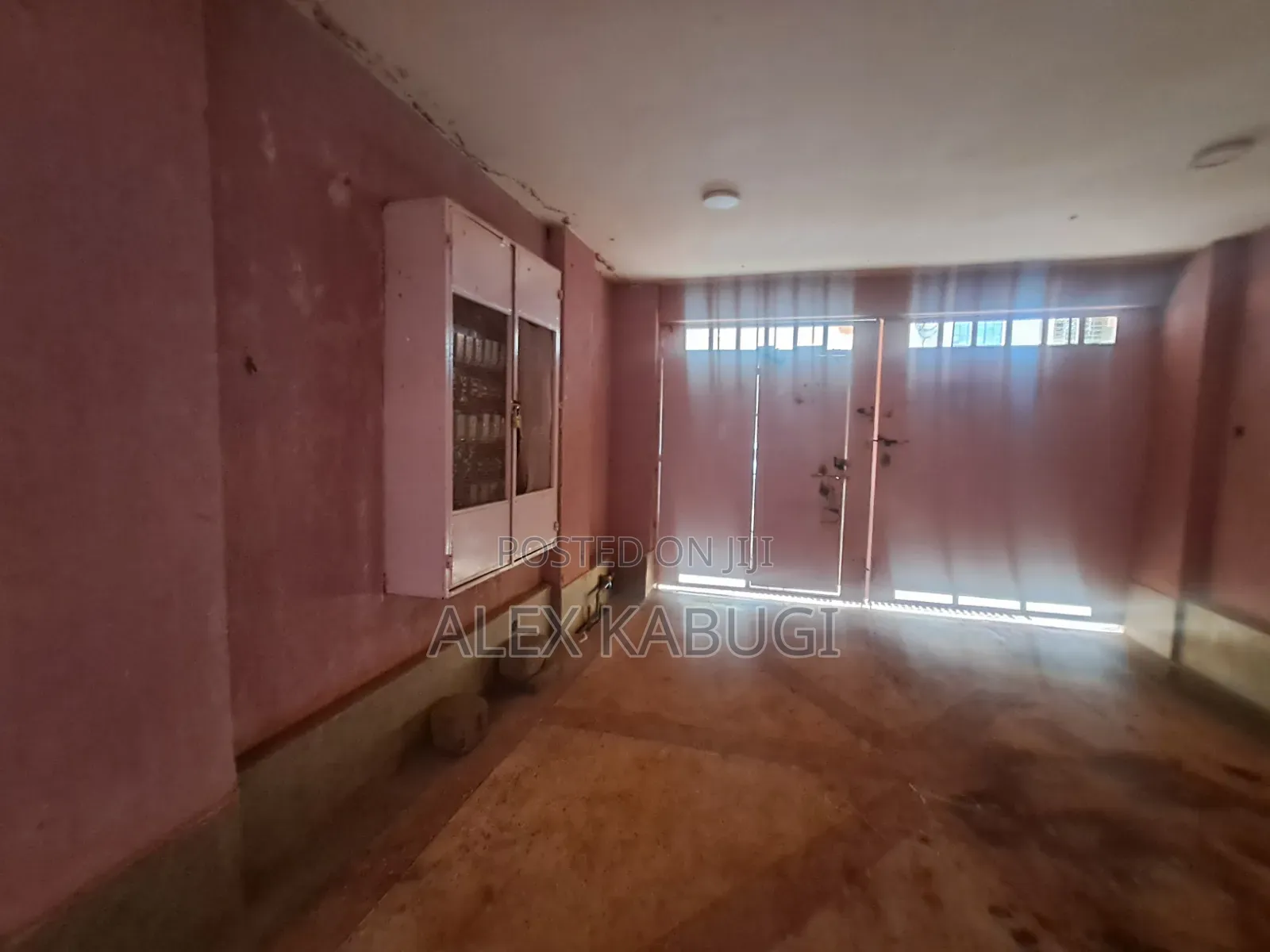 1bdrm Block of Flats in Seasons for sale
