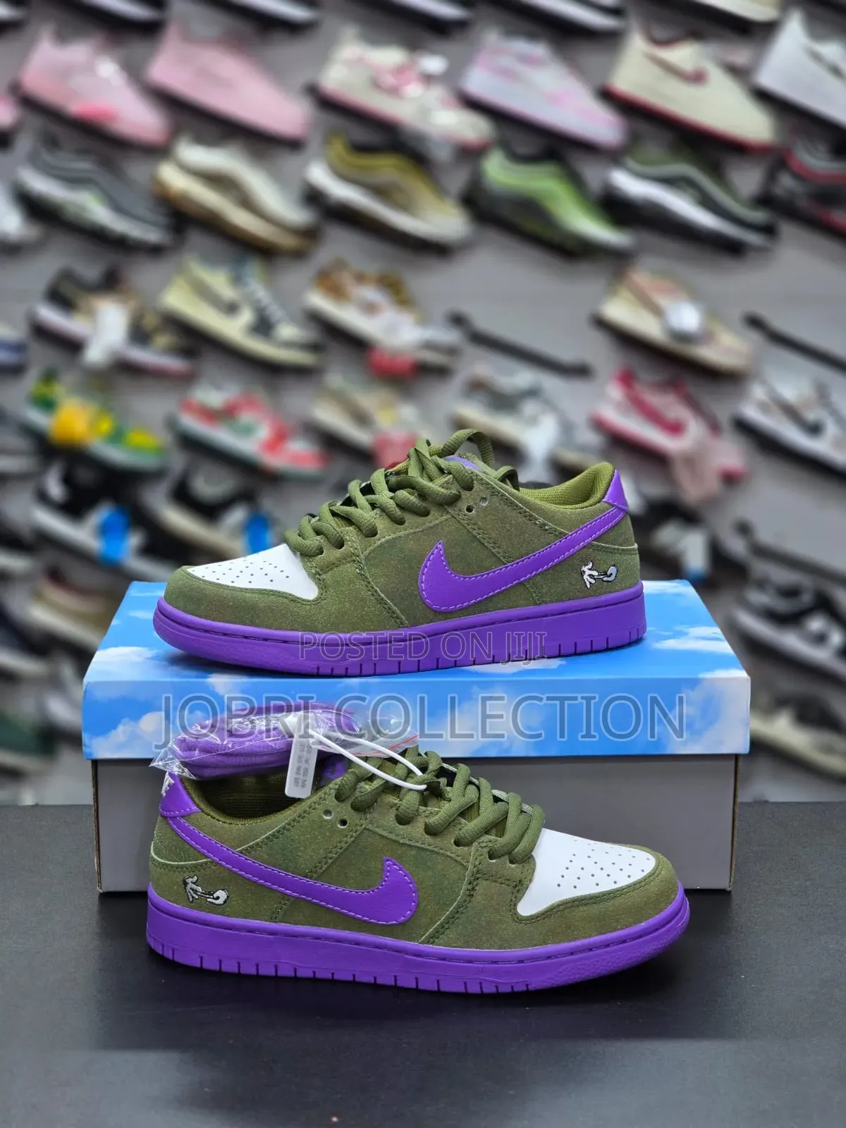 Nike Sb Dunk Low "4/20" Concept Sneakers