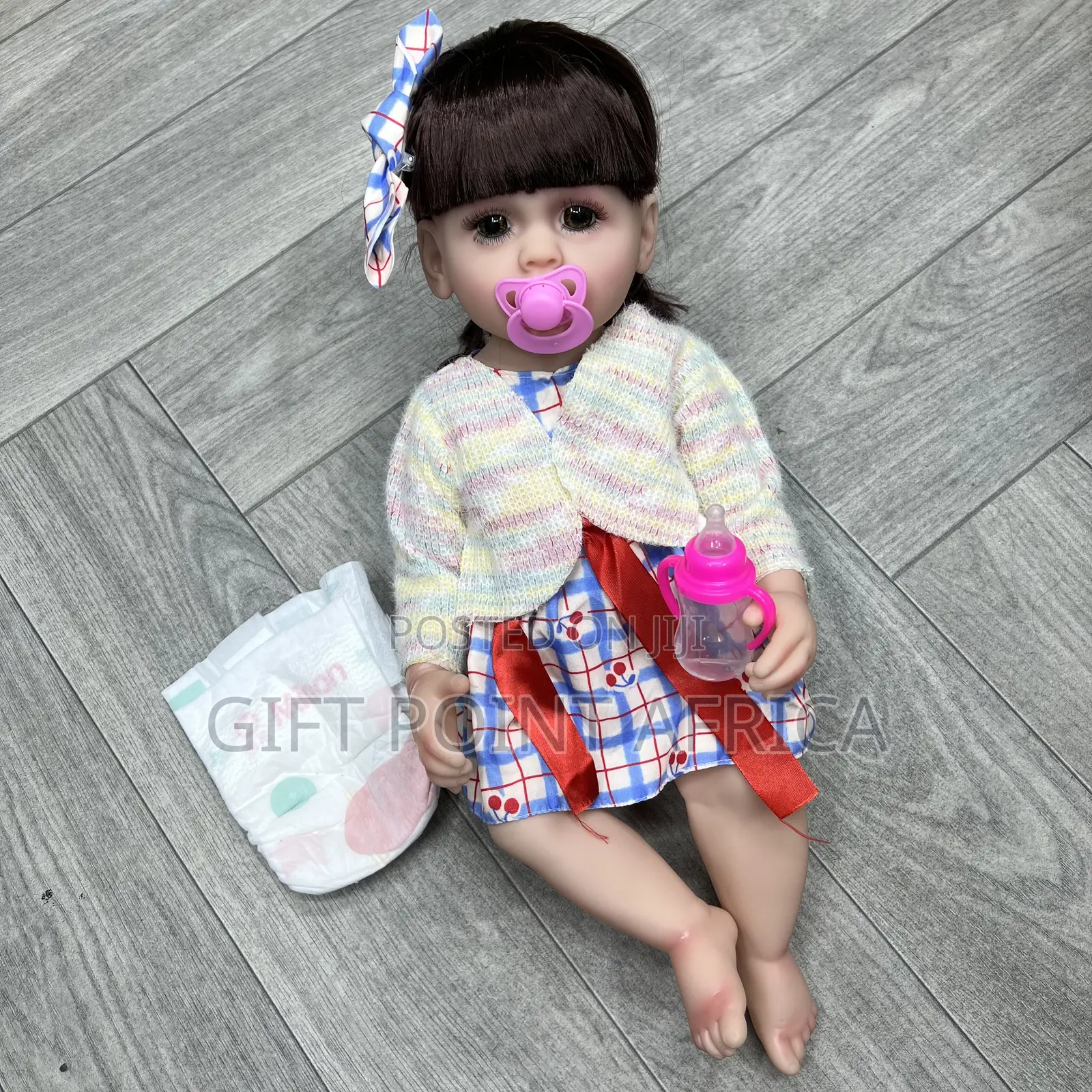 42cm Silicone White Doll With Pacifier,Diapers Feeding Bottles