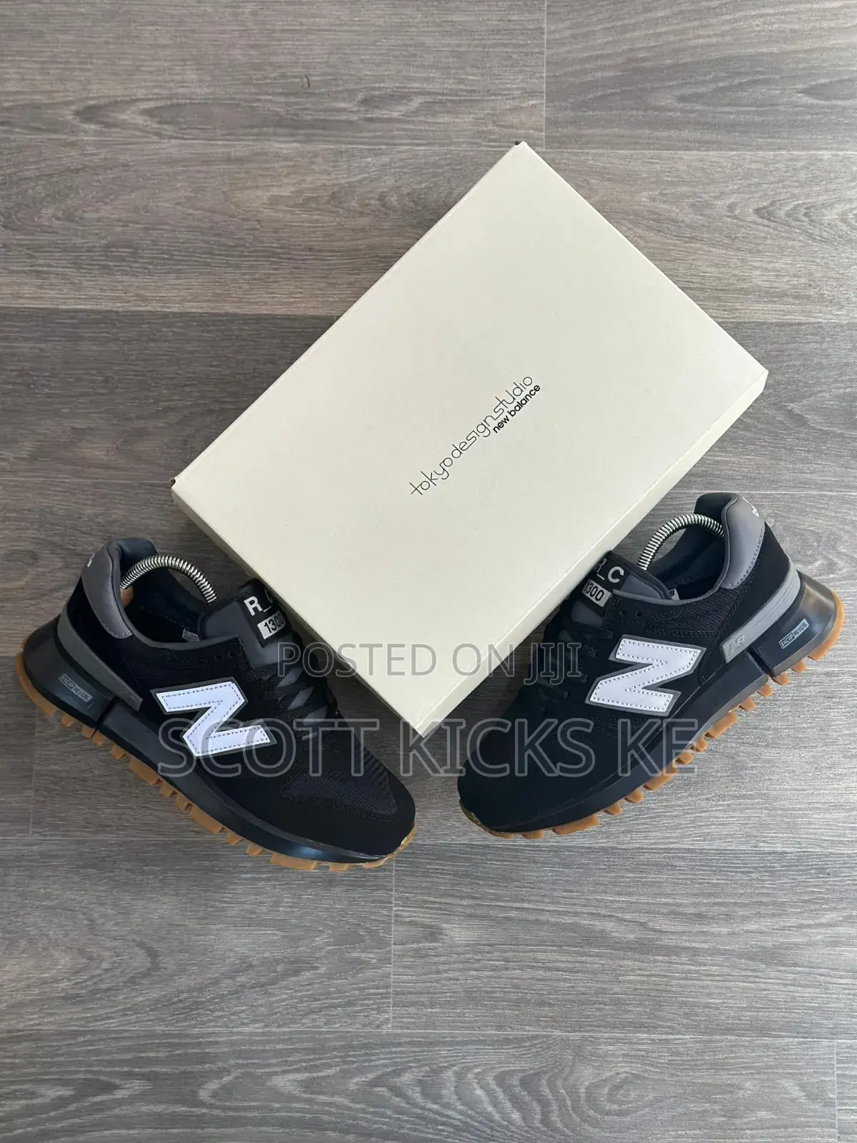 Newbalance Nb Rc 1300