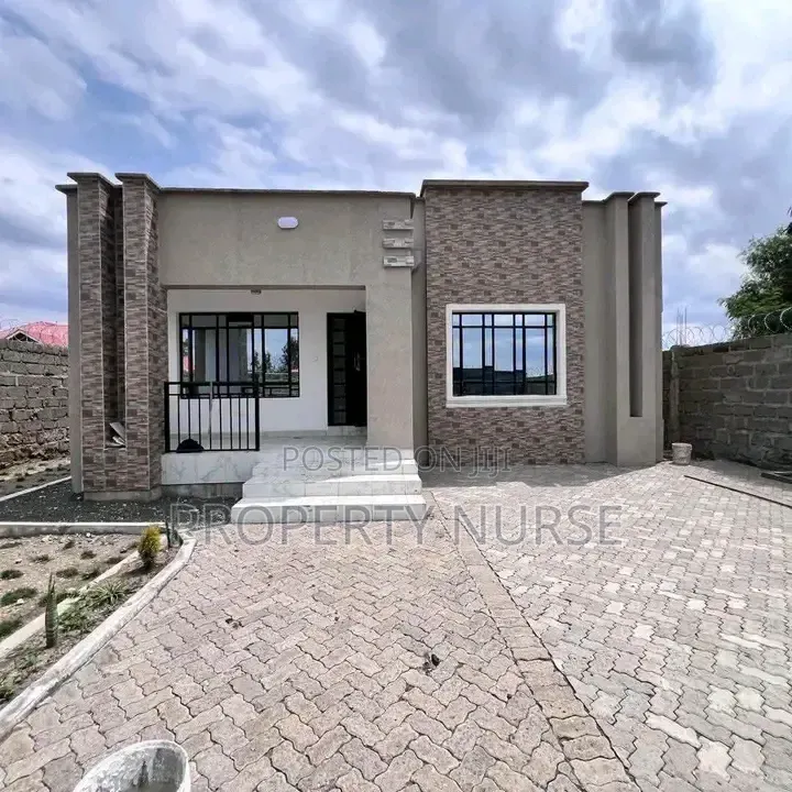 3bdrm Bungalow in Kitengela for sale