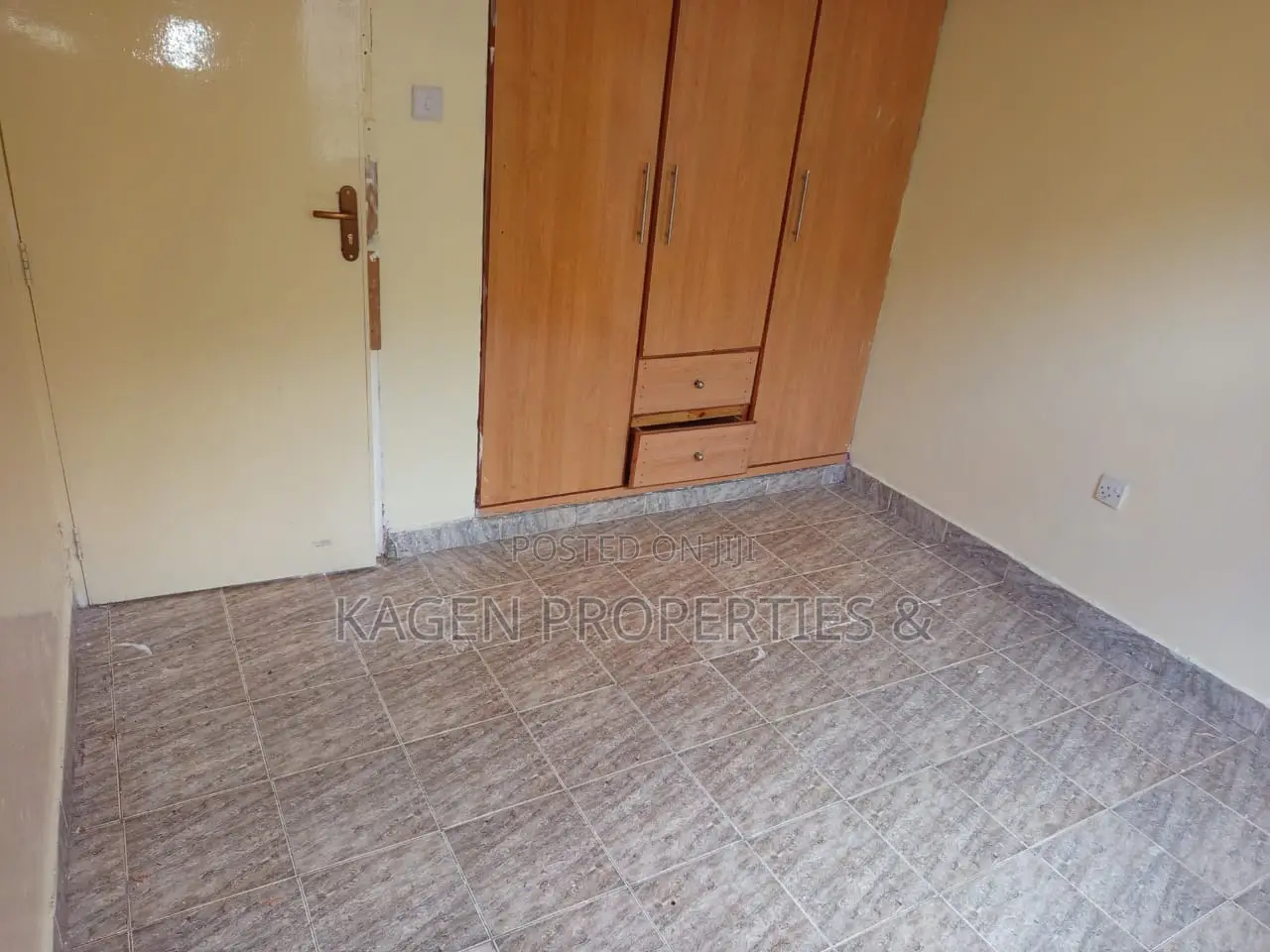 3bdrm Bungalow in Ngong CBD for rent