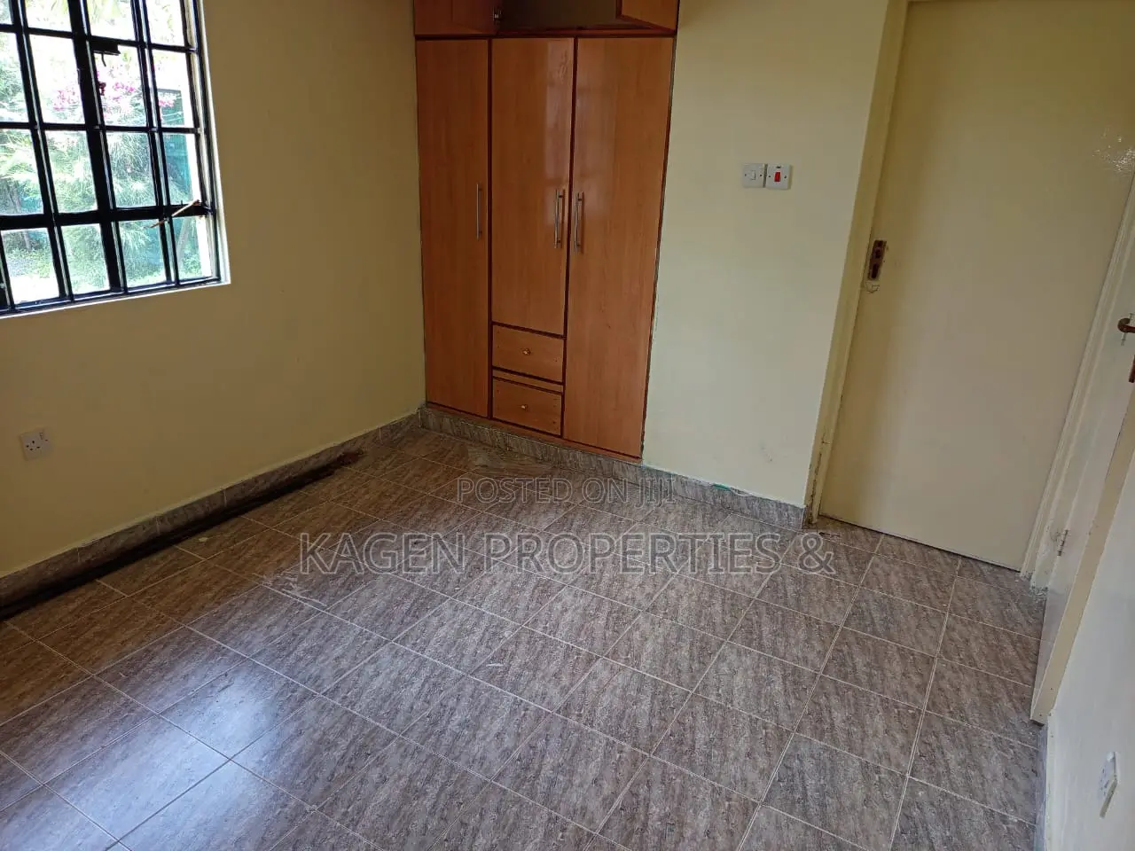 3bdrm Bungalow in Ngong CBD for rent