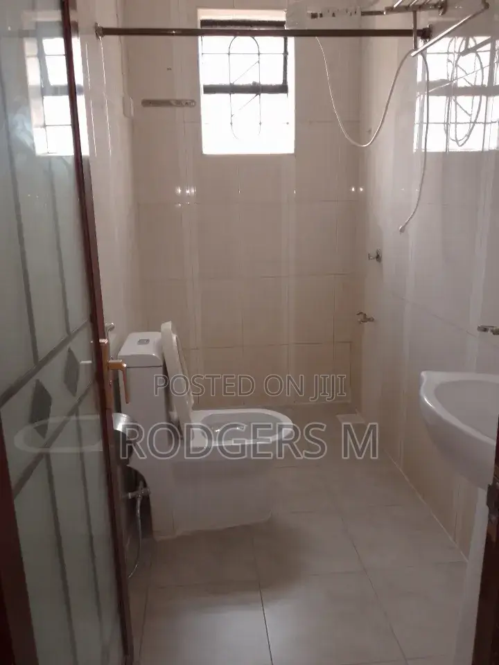 3bdrm Apartment in Valley Arcade for rent