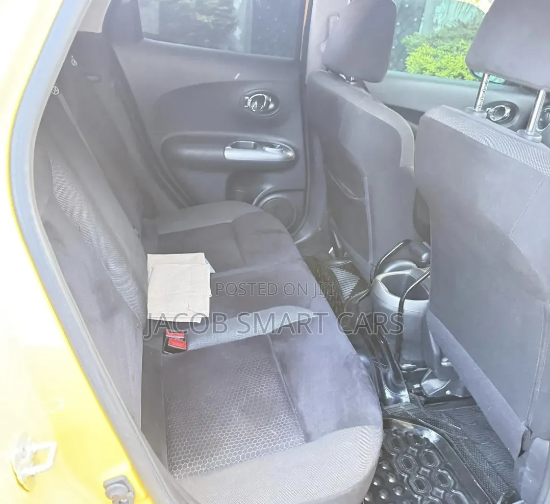 Nissan Juke 2015 Yellow