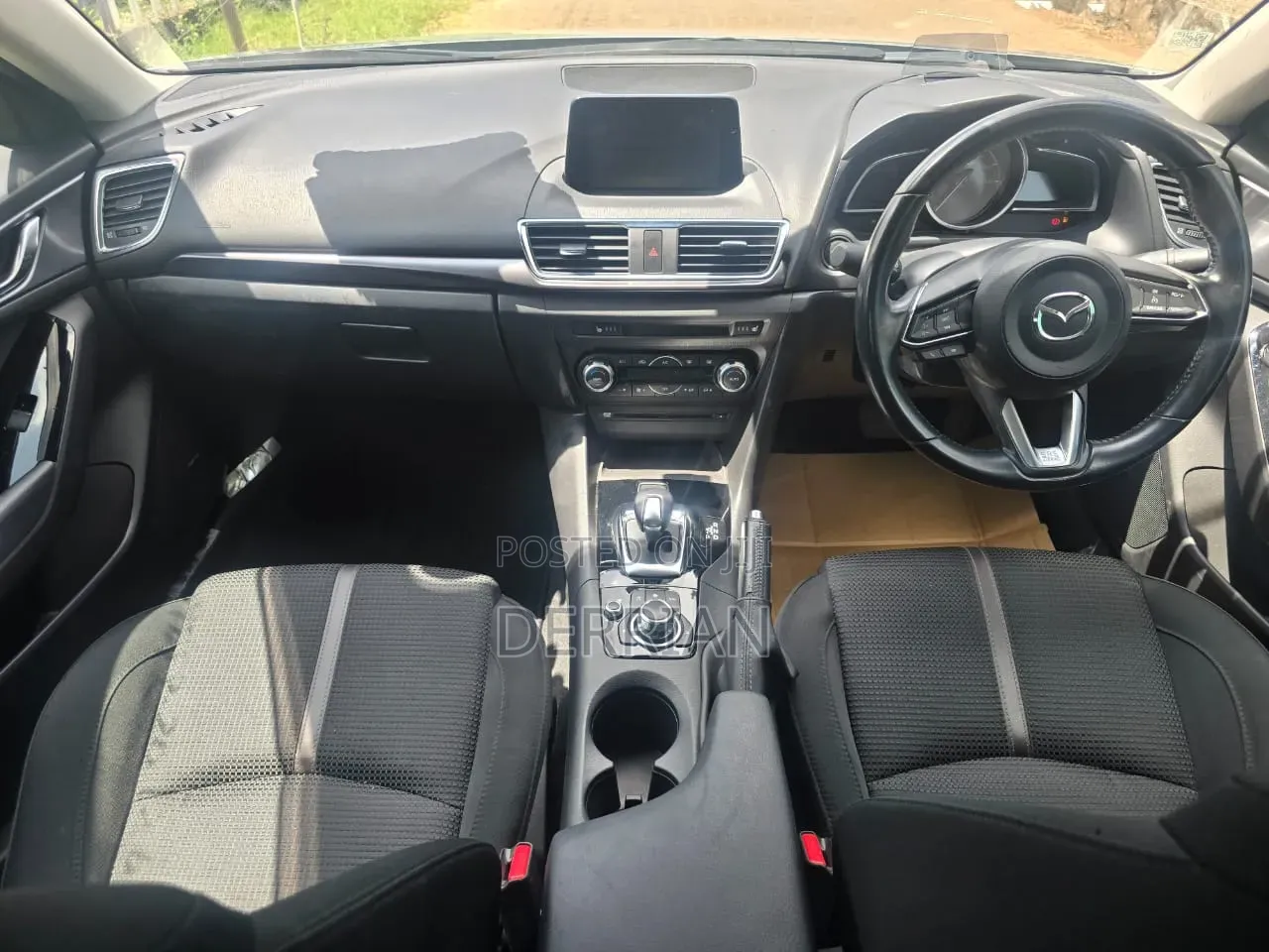 Mazda Axela 2019 Silver
