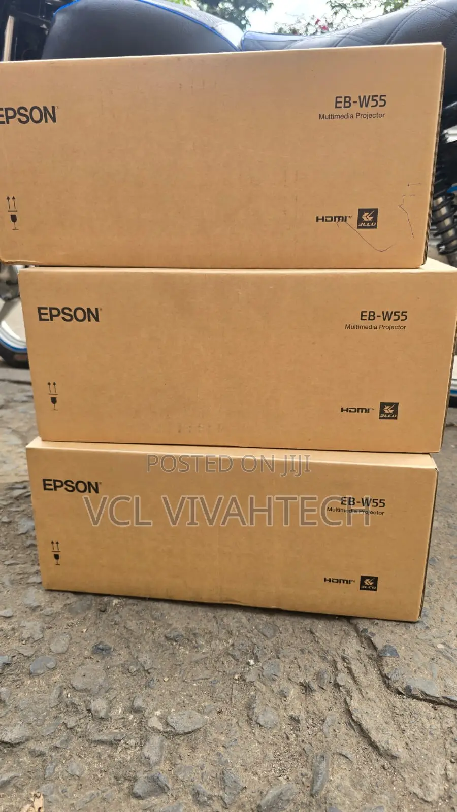 Epson W55 Projector