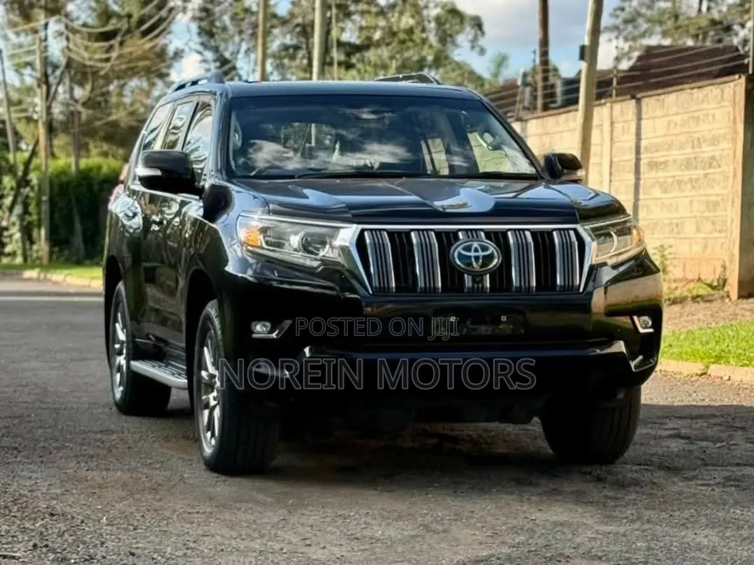 Toyota Land Cruiser Prado Kakadu 2019 Matt Black