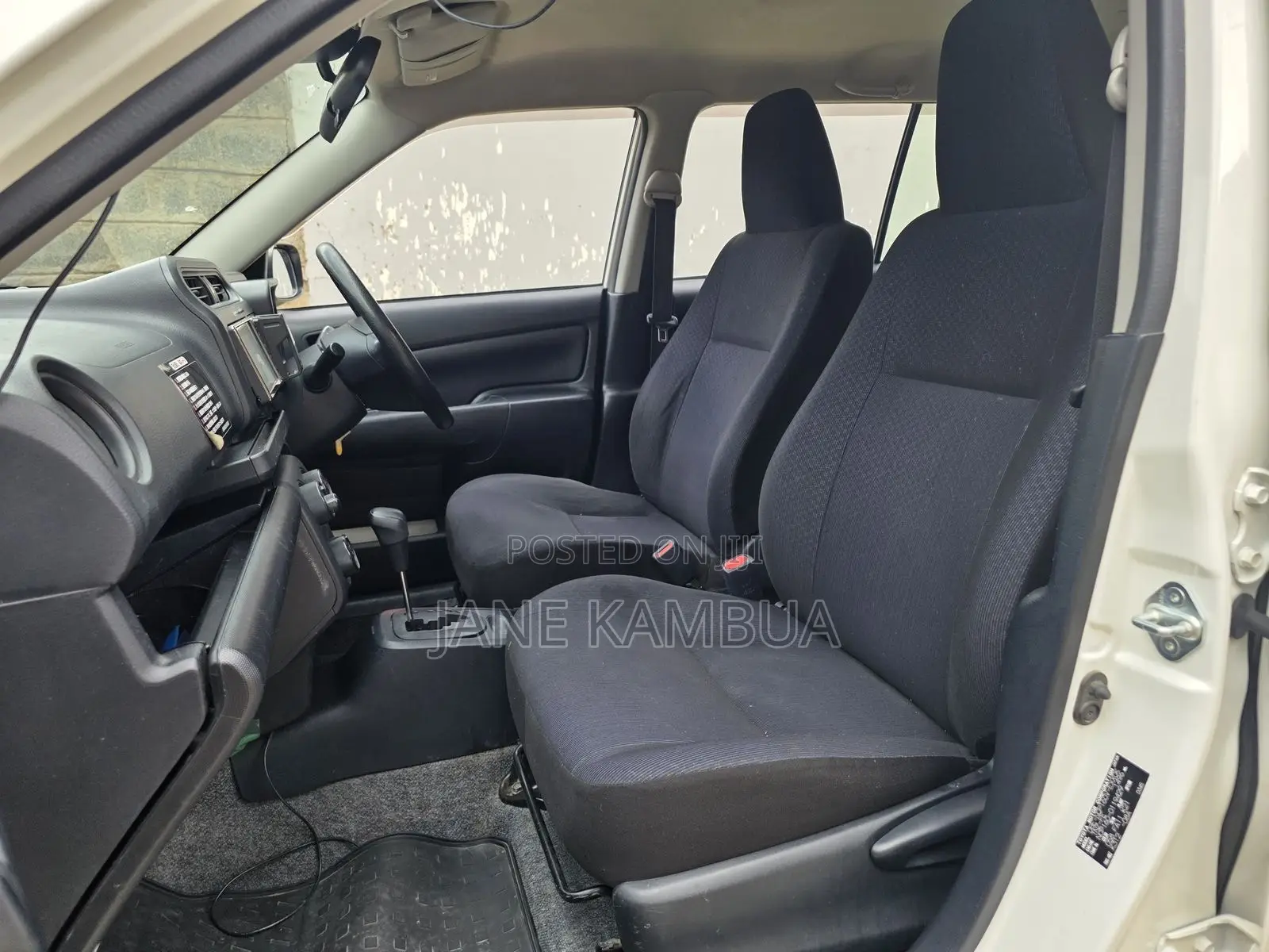 Toyota Probox 1.5 DX 2WD 2019 Pearl