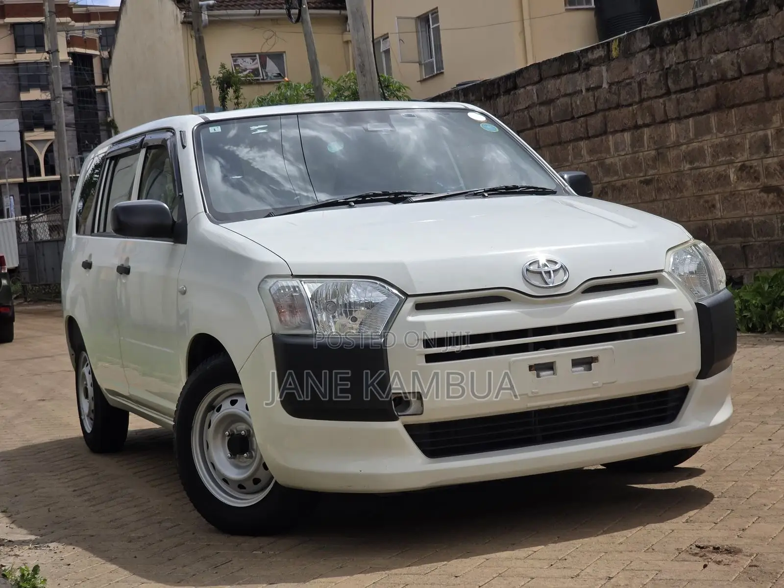 Toyota Probox 1.5 DX 2WD 2019 Pearl