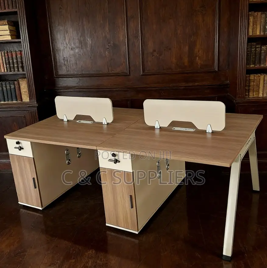 Office Desks; 4-Way Modular Office Workstation With Storage
