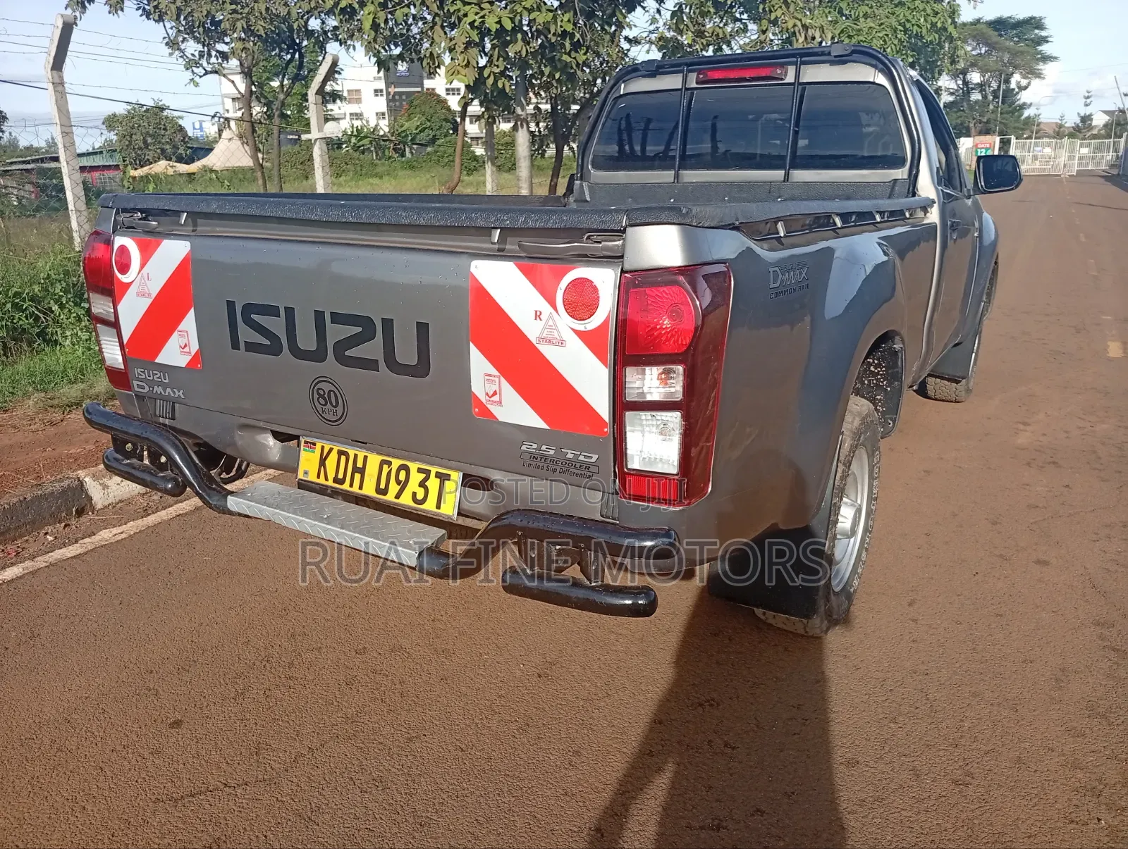 Isuzu D-MAX 2022 Ivory
