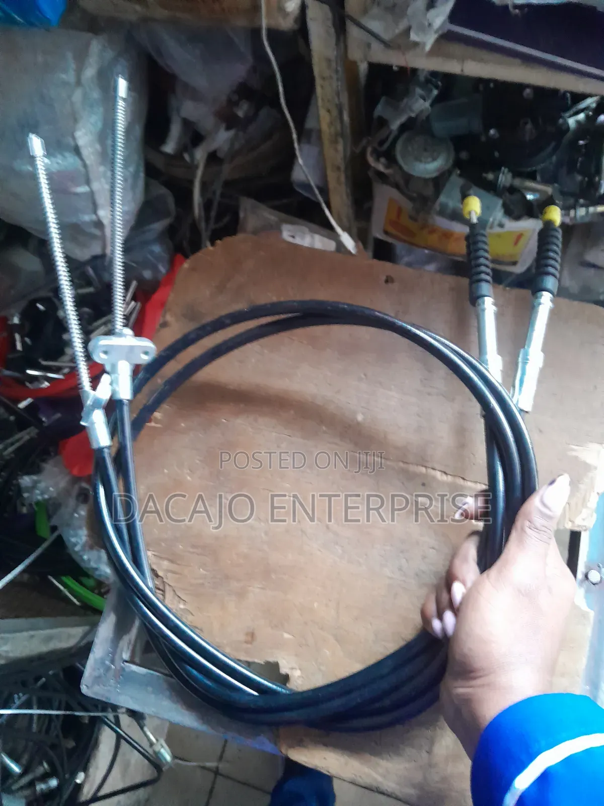 Quality New Toyota 2 Wheel Rear Handbrake Cables