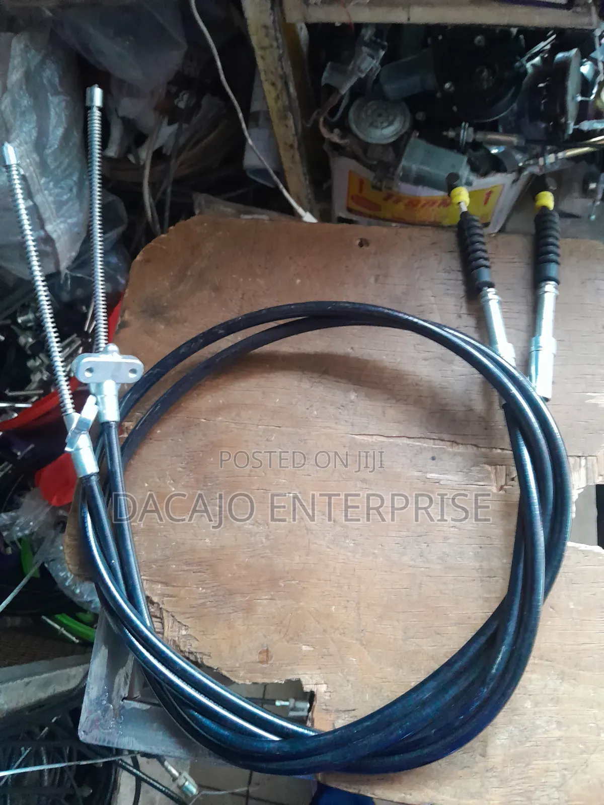 Quality New Toyota 2 Wheel Rear Handbrake Cables