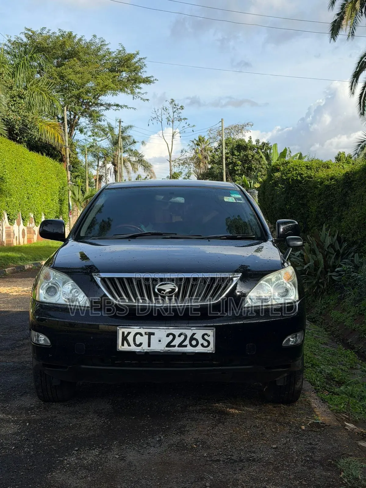 Toyota Harrier 240G 2012 Black