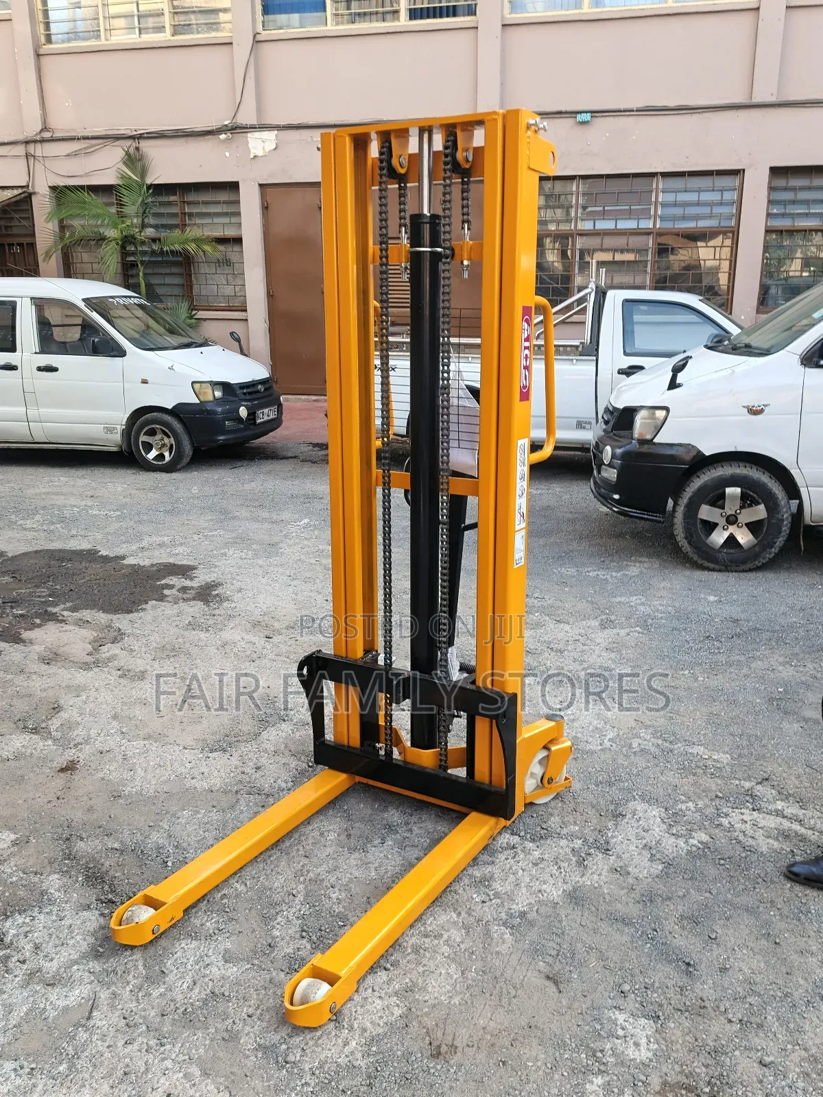 Lifting Stacker 1.5tone