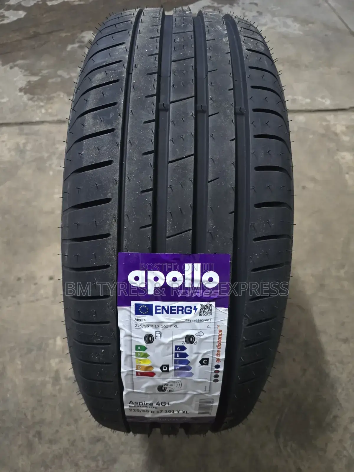 225 /55 R17 Apollo Tyres (India)
