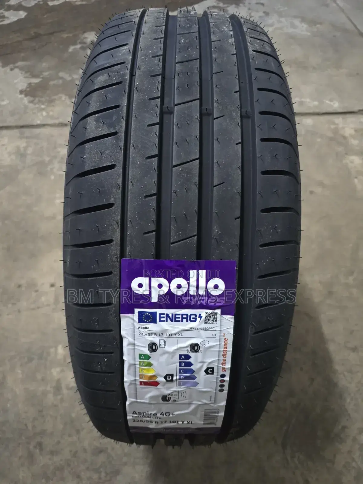 225 /55 R17 Apollo Tyres (India)