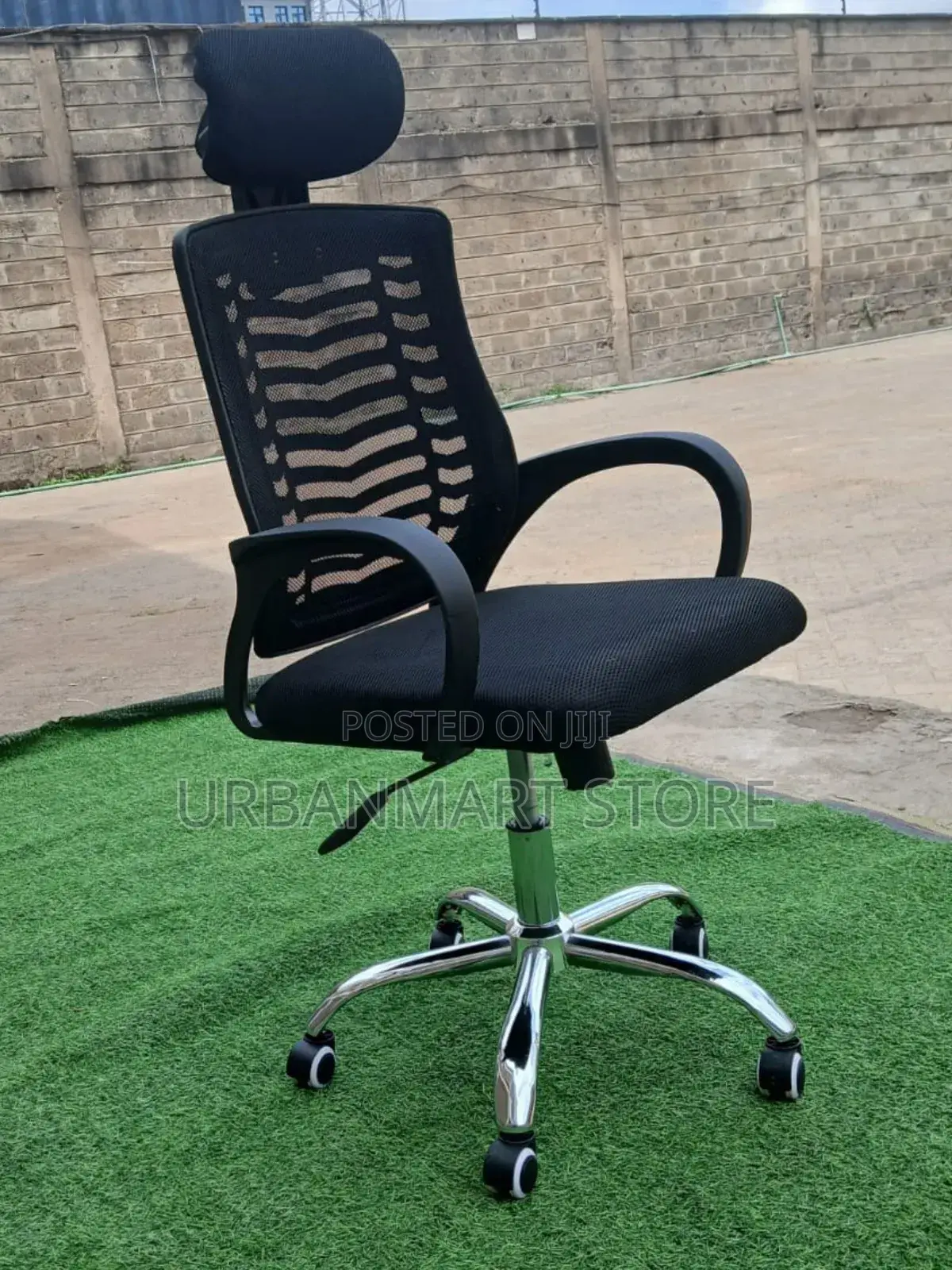 Ergonomic Mesh Office Chair With Head Support Wheels