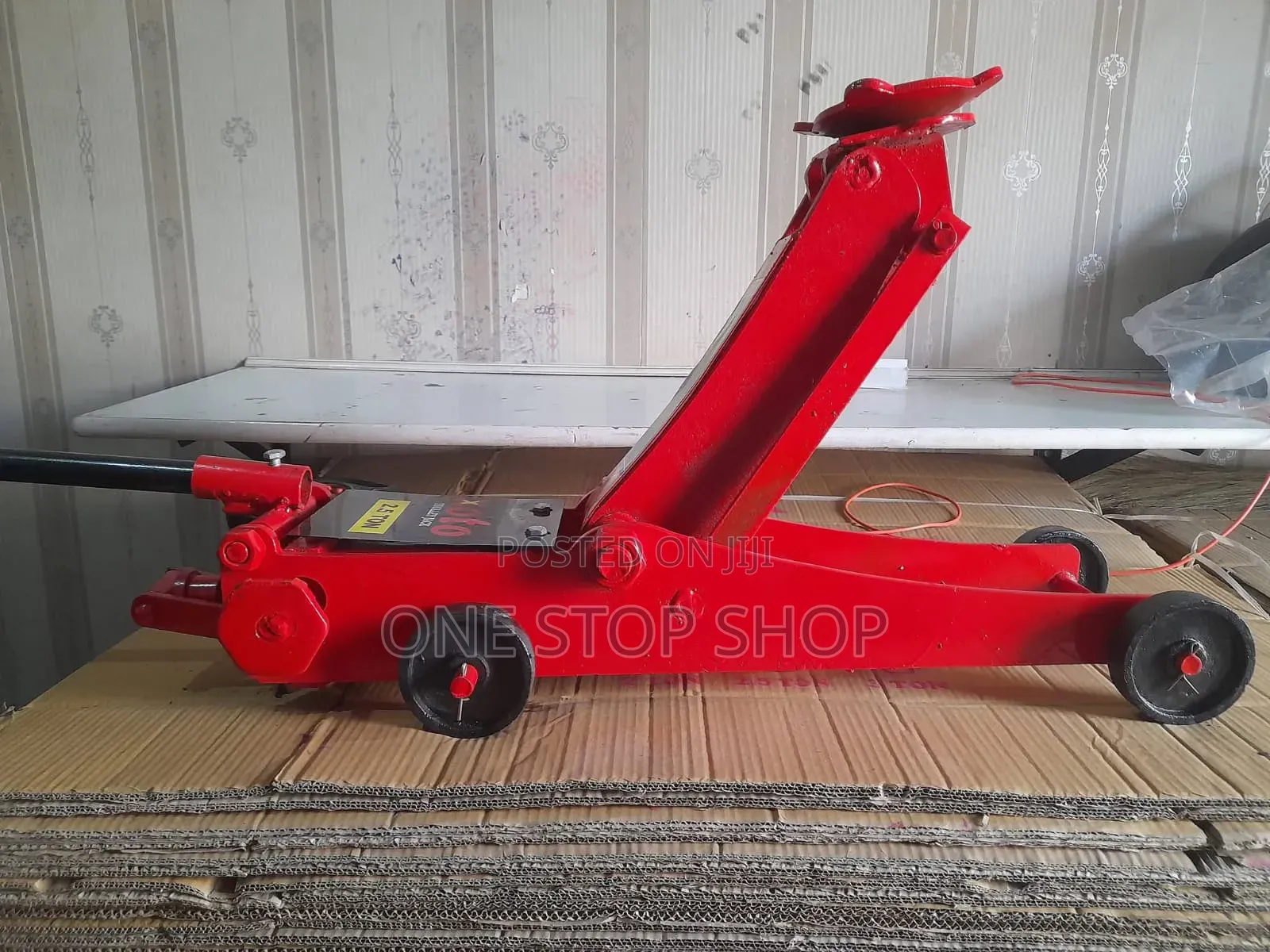 New 3ton Heavy Duty Mild Steel Long Term Performance Floor Jack