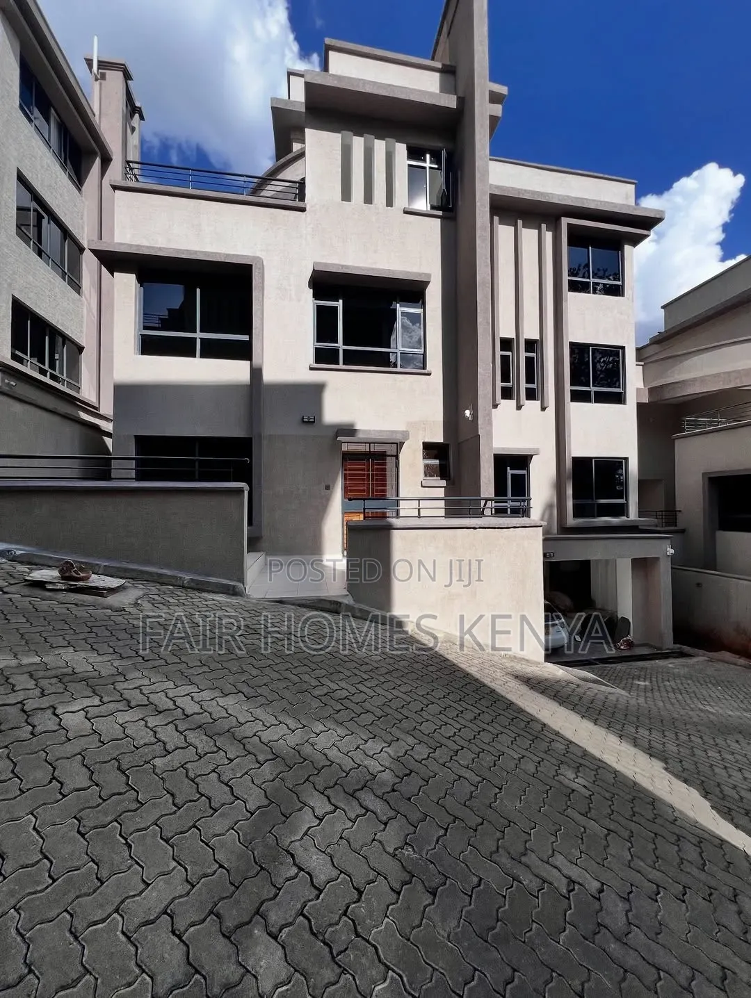 5bdrm Townhouse / Terrace in Kabarsiran Avenue, Muthangari for rent