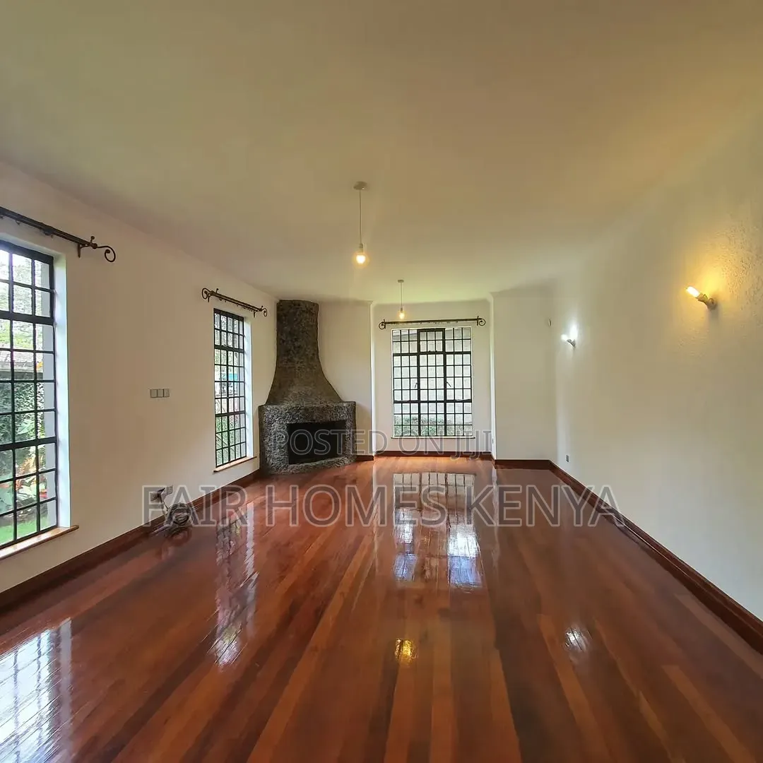 4bdrm Townhouse / Terrace in Peponi Road, Spring Valley for rent