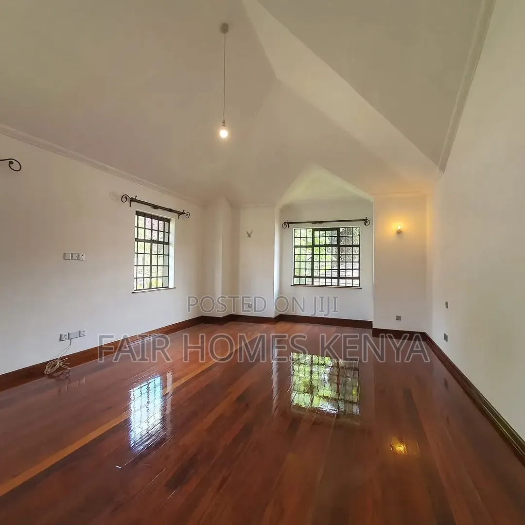 4bdrm Townhouse / Terrace in Peponi Road, Spring Valley for rent