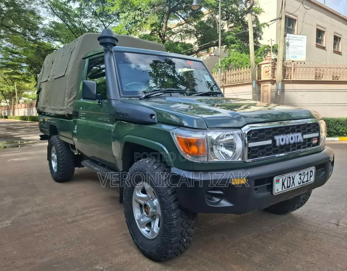 Toyota Land Cruiser 2017 Green