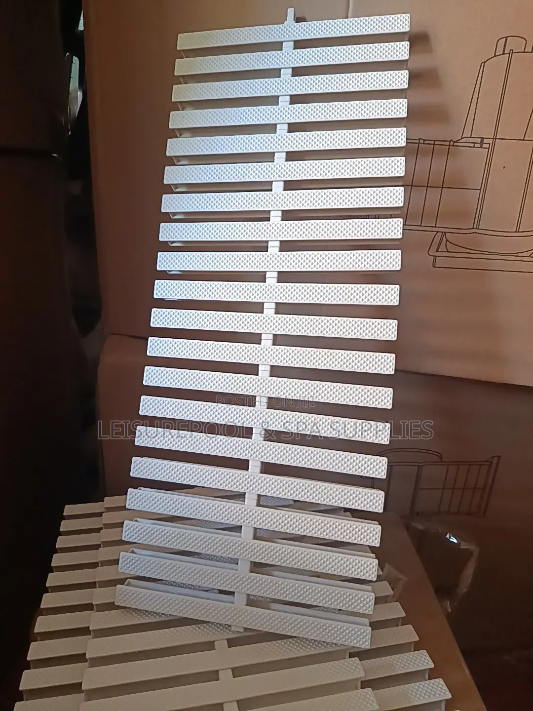 Channel Gratings