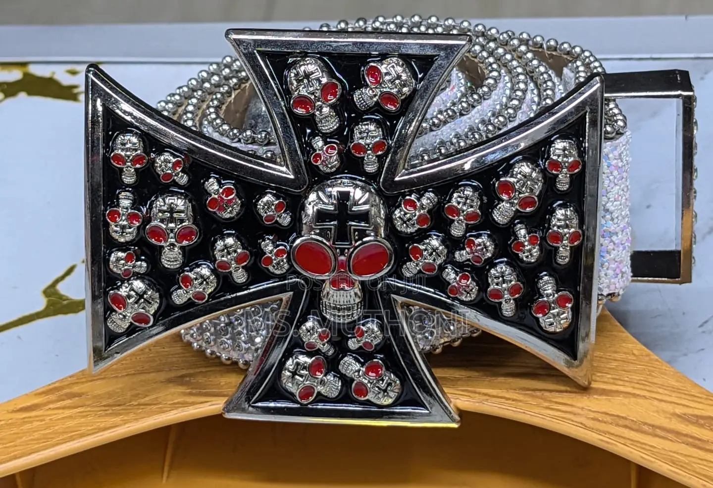  Gothic-Style Iron Cross/ Skull Bb Simon Belts