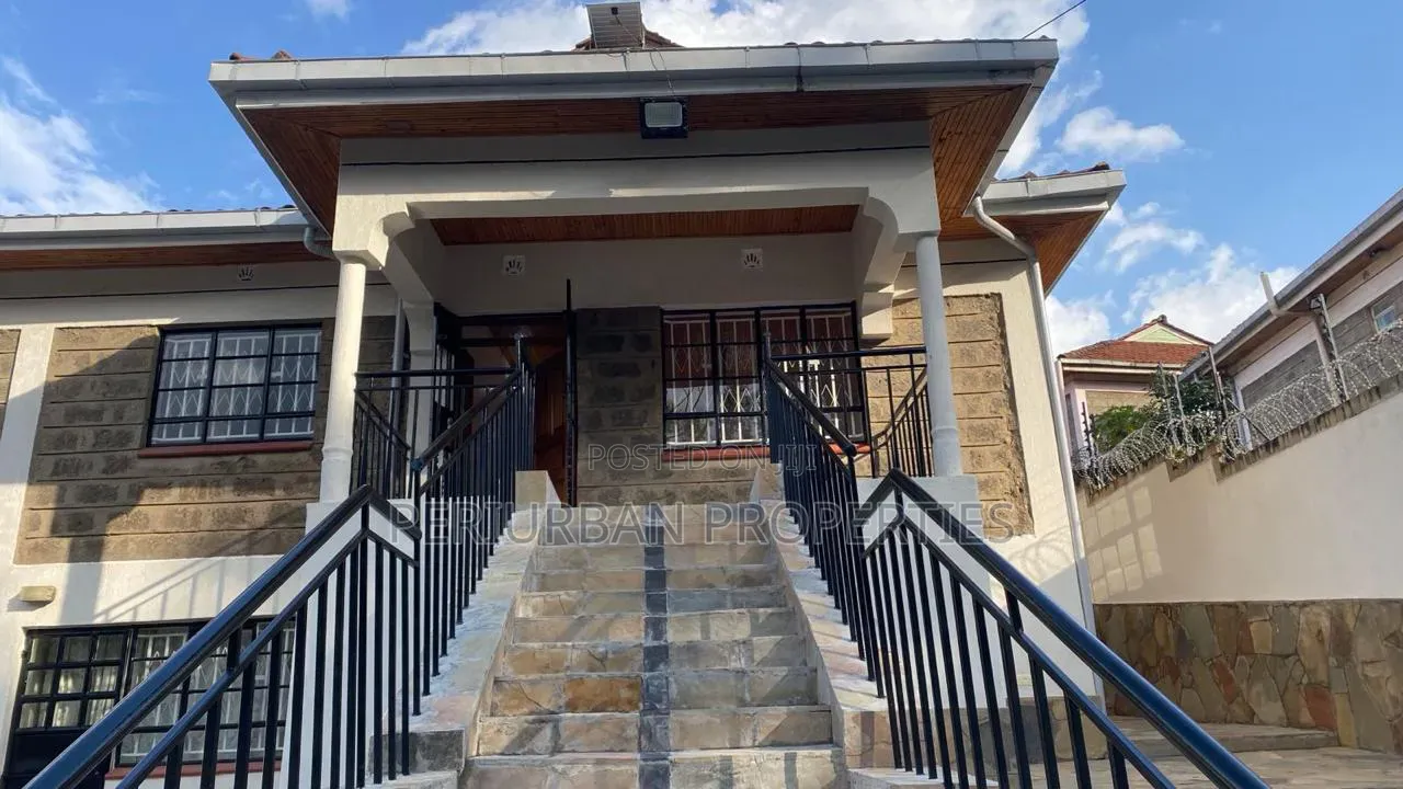 4bdrm Mansion in Acacia, Nkoroi for rent