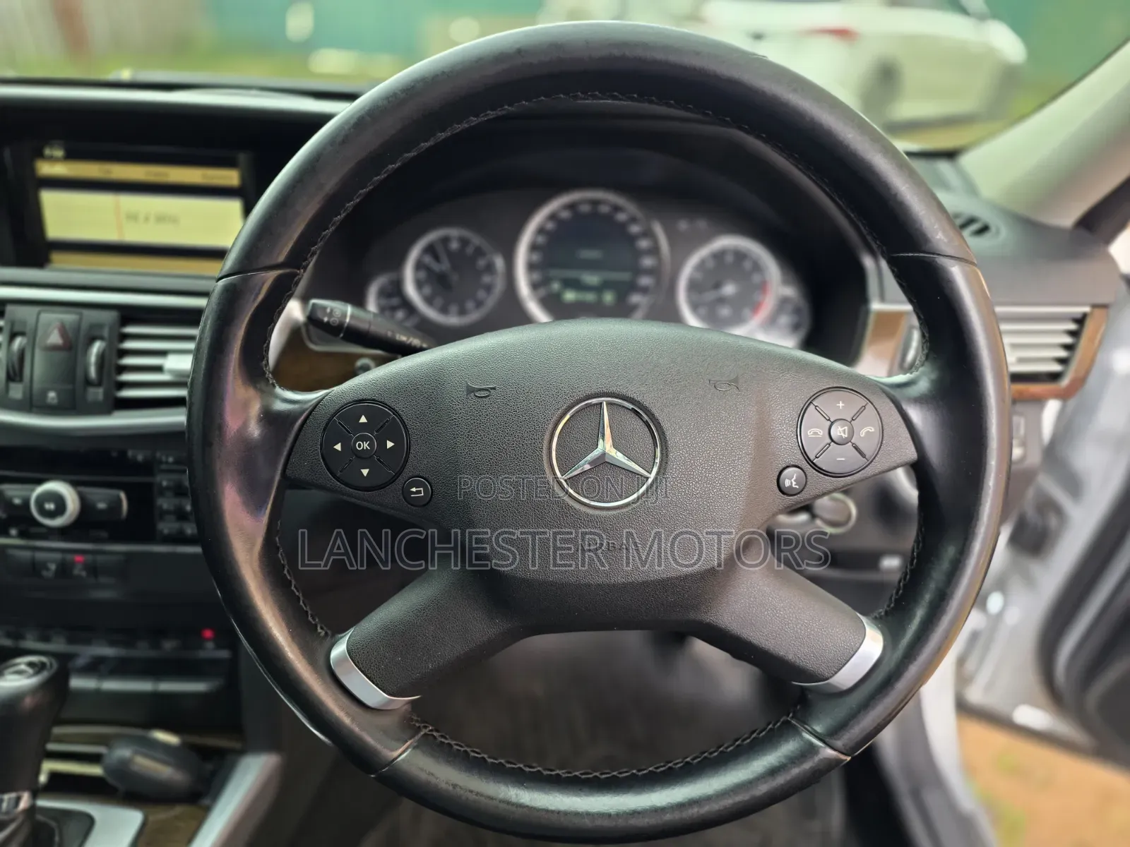 Mercedes-Benz E250 2009 Silver