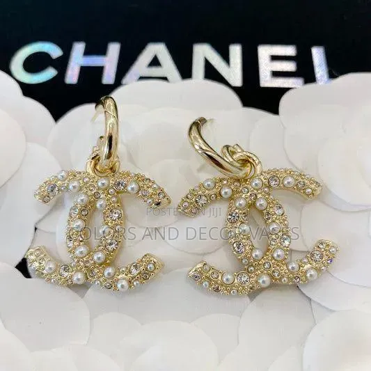 Hot Sale! Luxury Pearl Gold Earrings – Designer Style