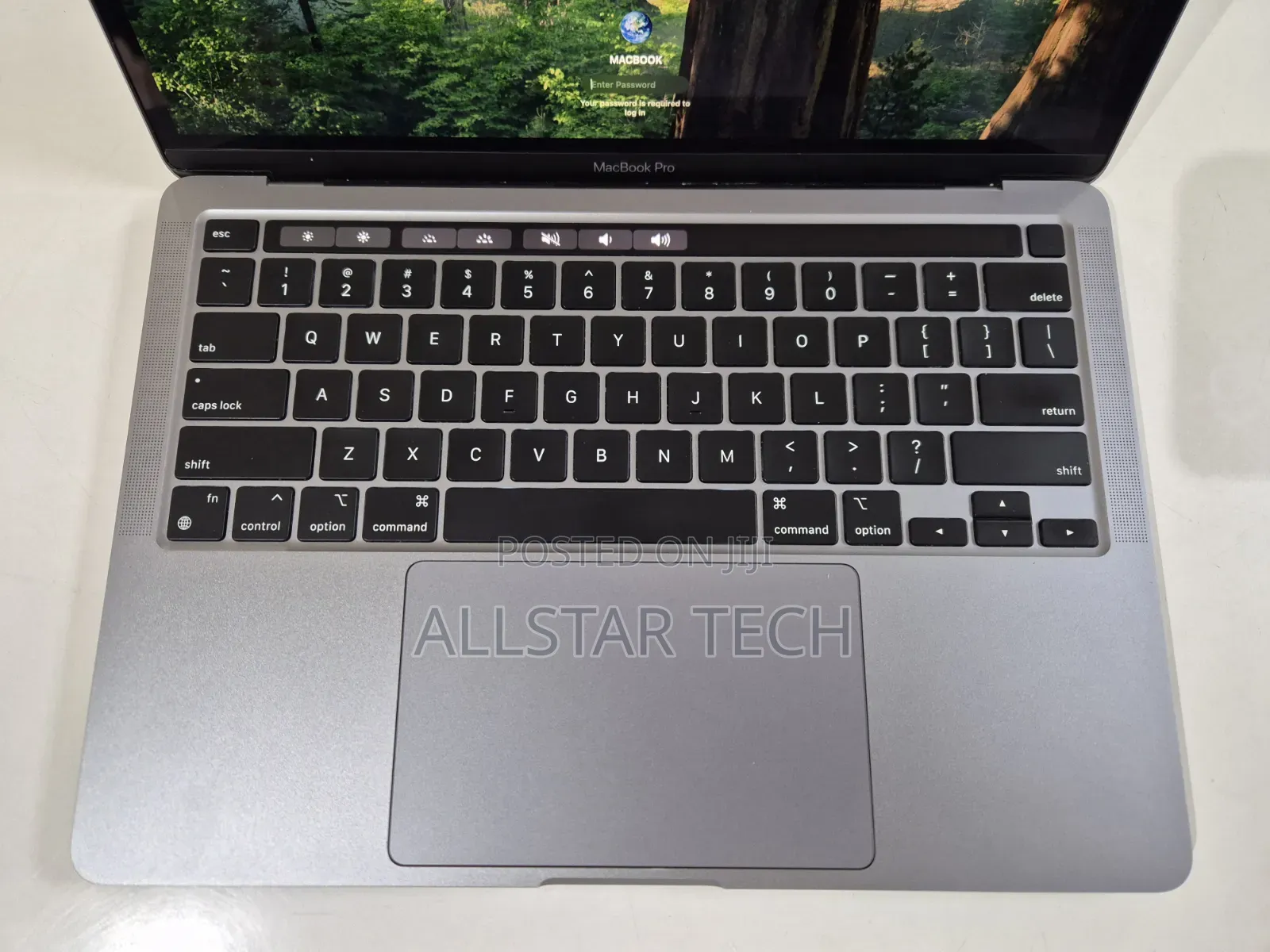 Laptop Apple MacBook Pro M1 8GB Apple M1 SSD 256GB