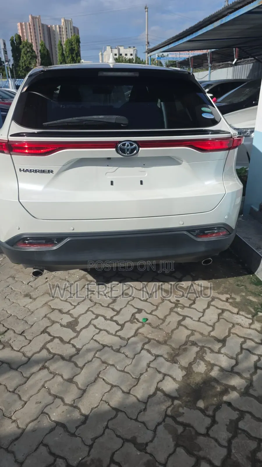 Toyota Harrier 2.0 2021 White