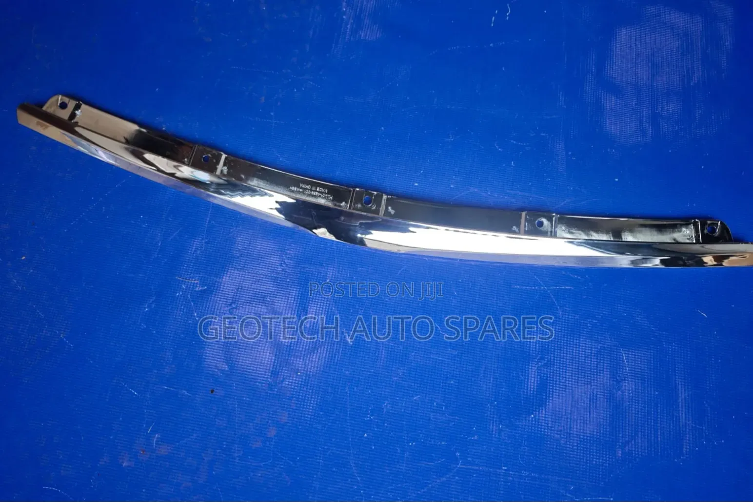Premio 265 Bonnet Chrome