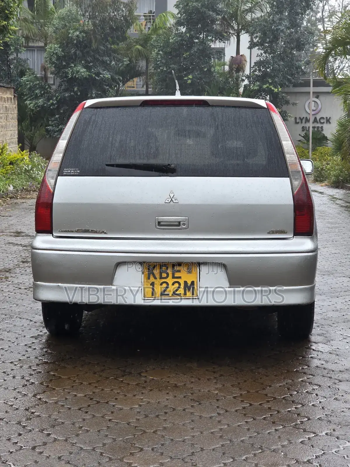 Mitsubishi Lancer 2002 Silver