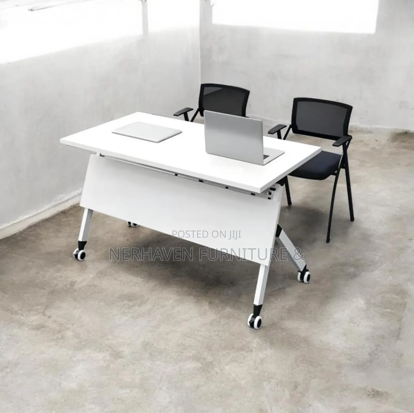 Foldable Training Table for Offices and Training Rooms