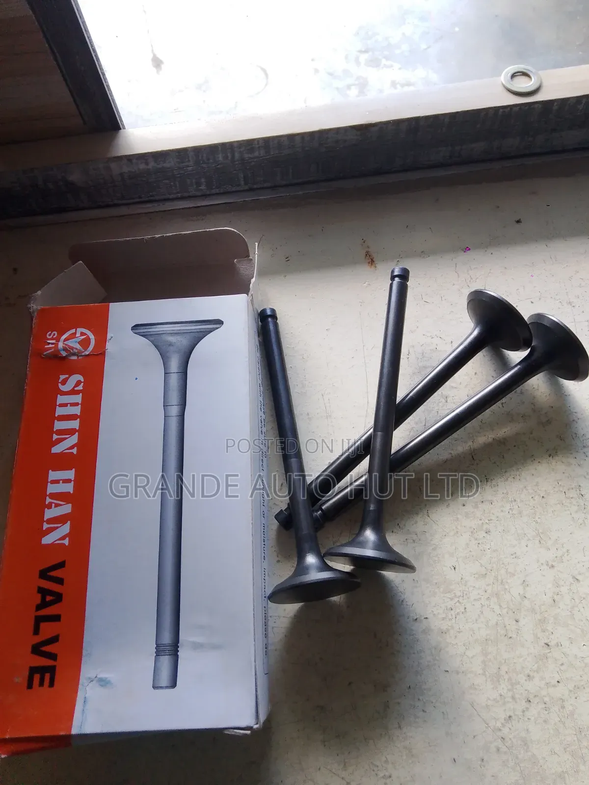 Exhaust Valve Hyundai Hd72/65 (Shv Brand)