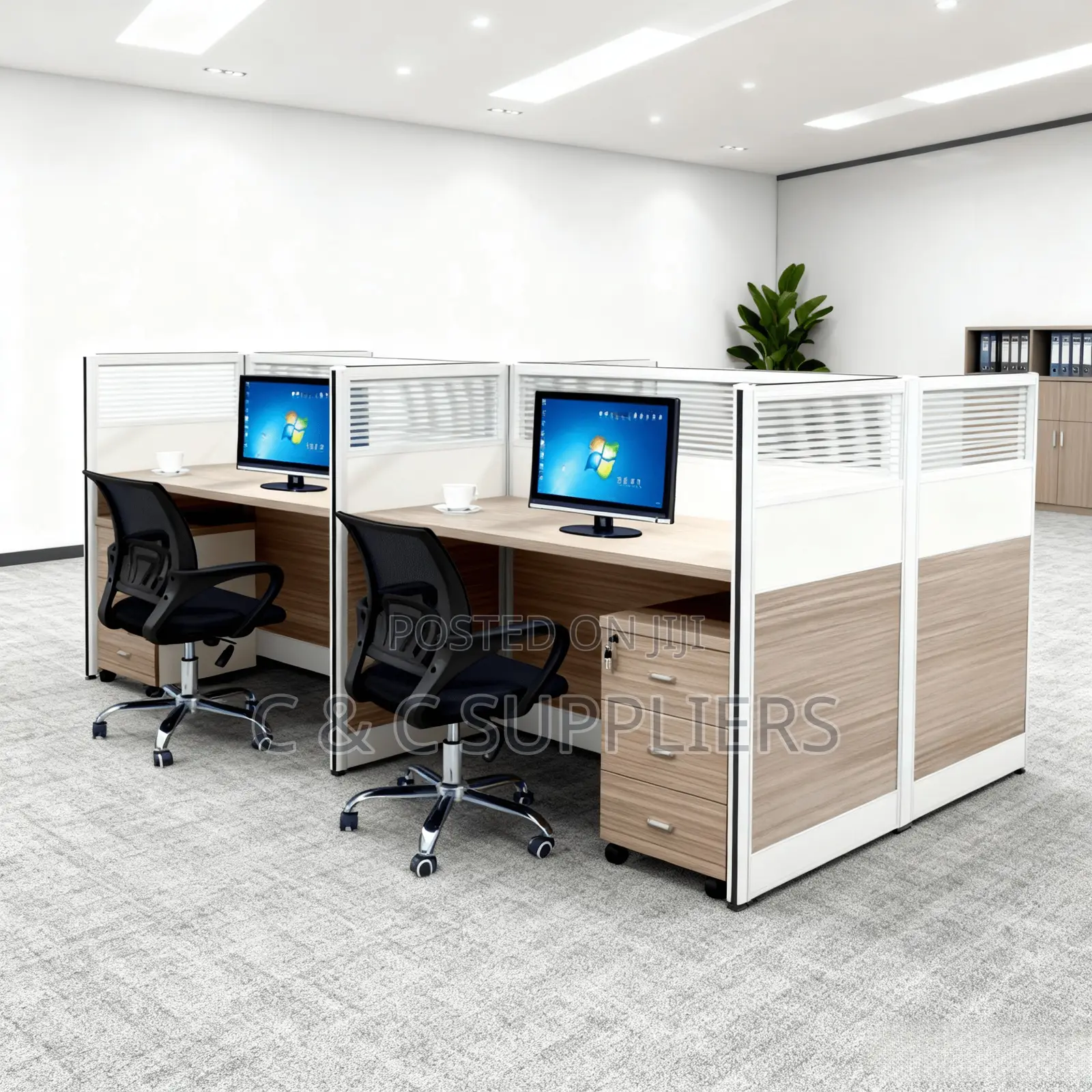 Office Desks; Modern Office Workstation Desk - 4-Way