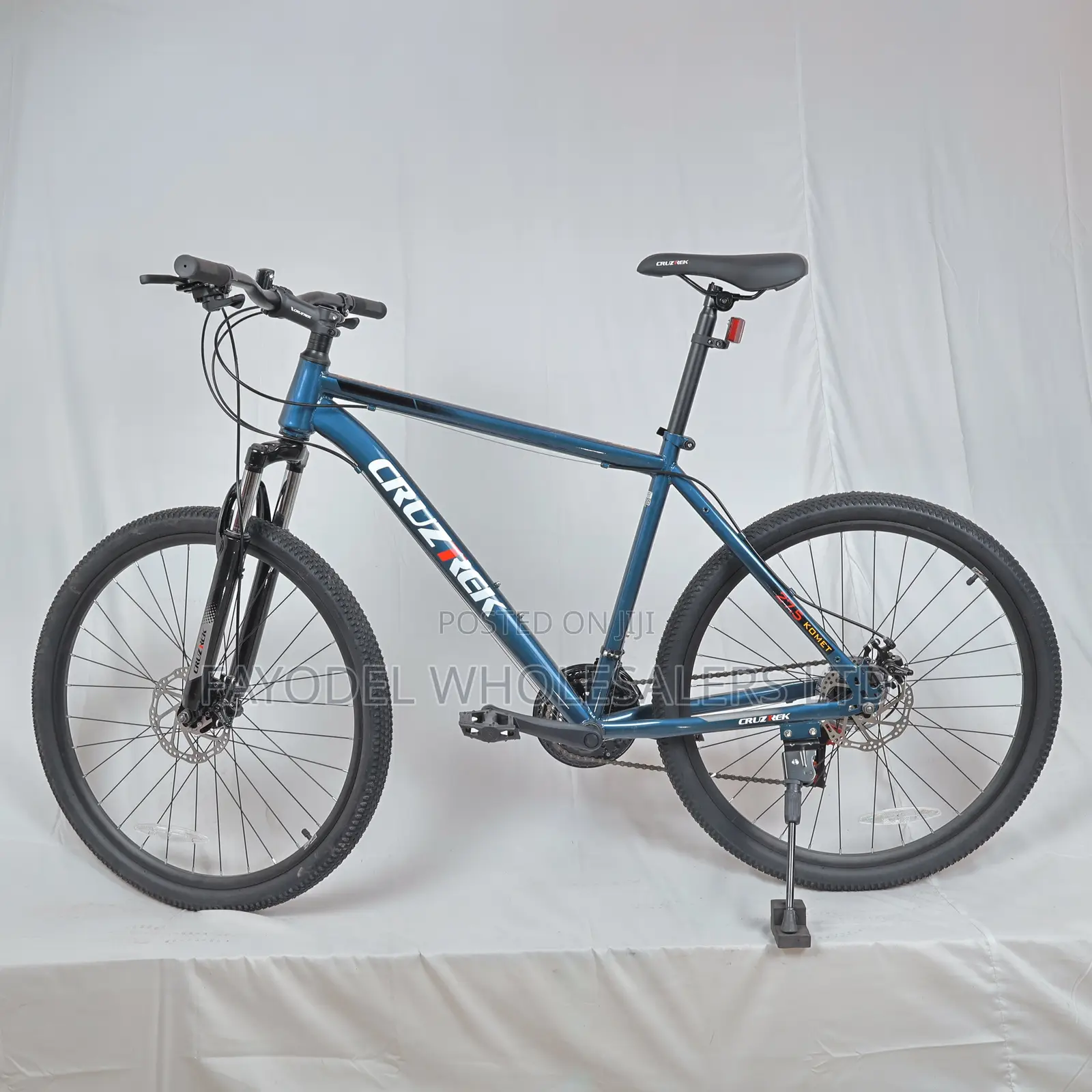 Cruztrek Komet 27.5 MTB – Strong Steel Frame Smooth Gear System