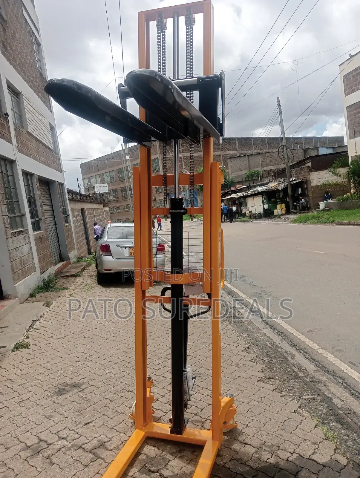 Dealers in Pallet Track Trolly 1500kgs With 3mtrs