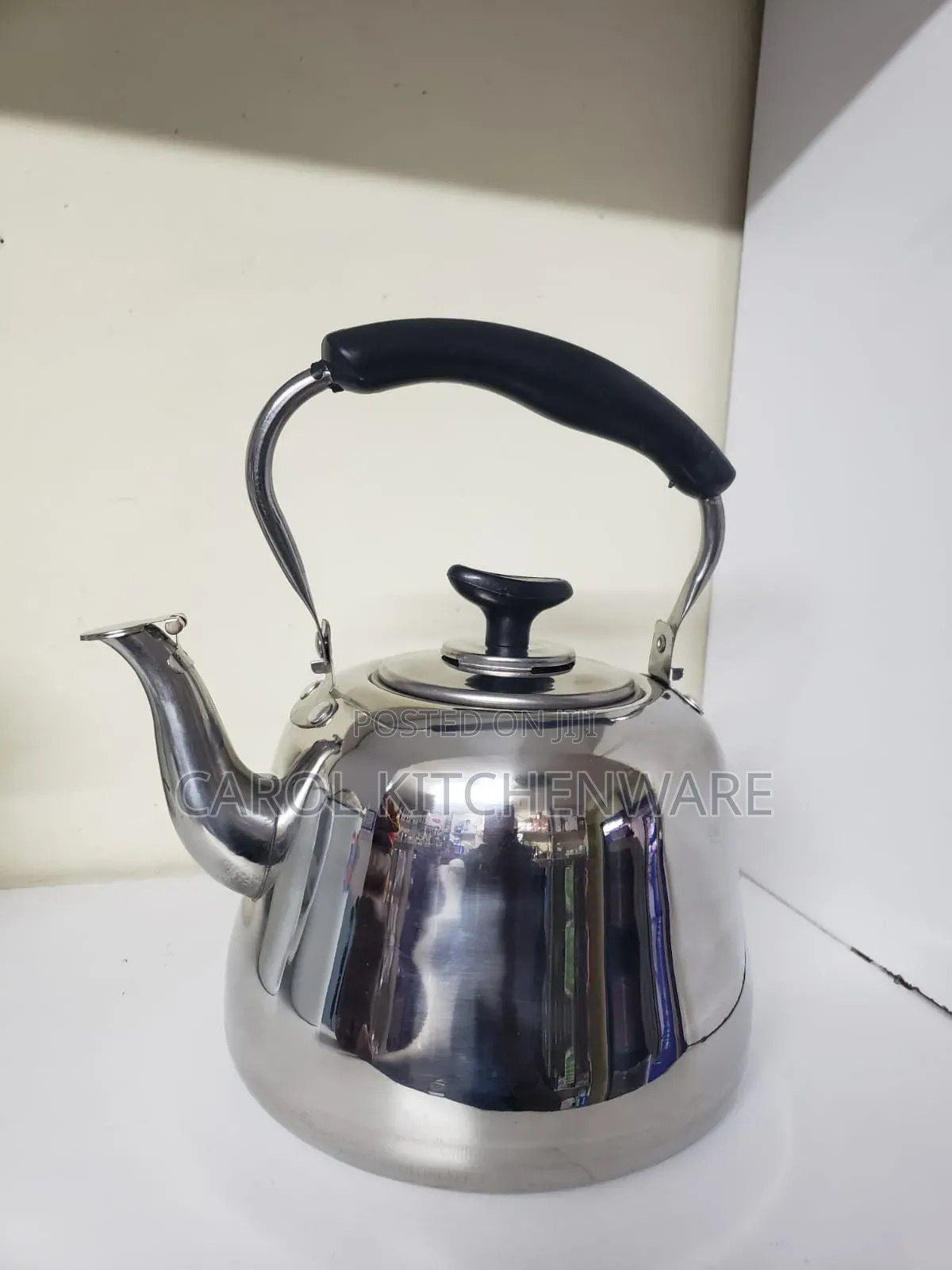 2 LTR Stainless Steel Whistling Kettle With Infuser/ Tea Pot