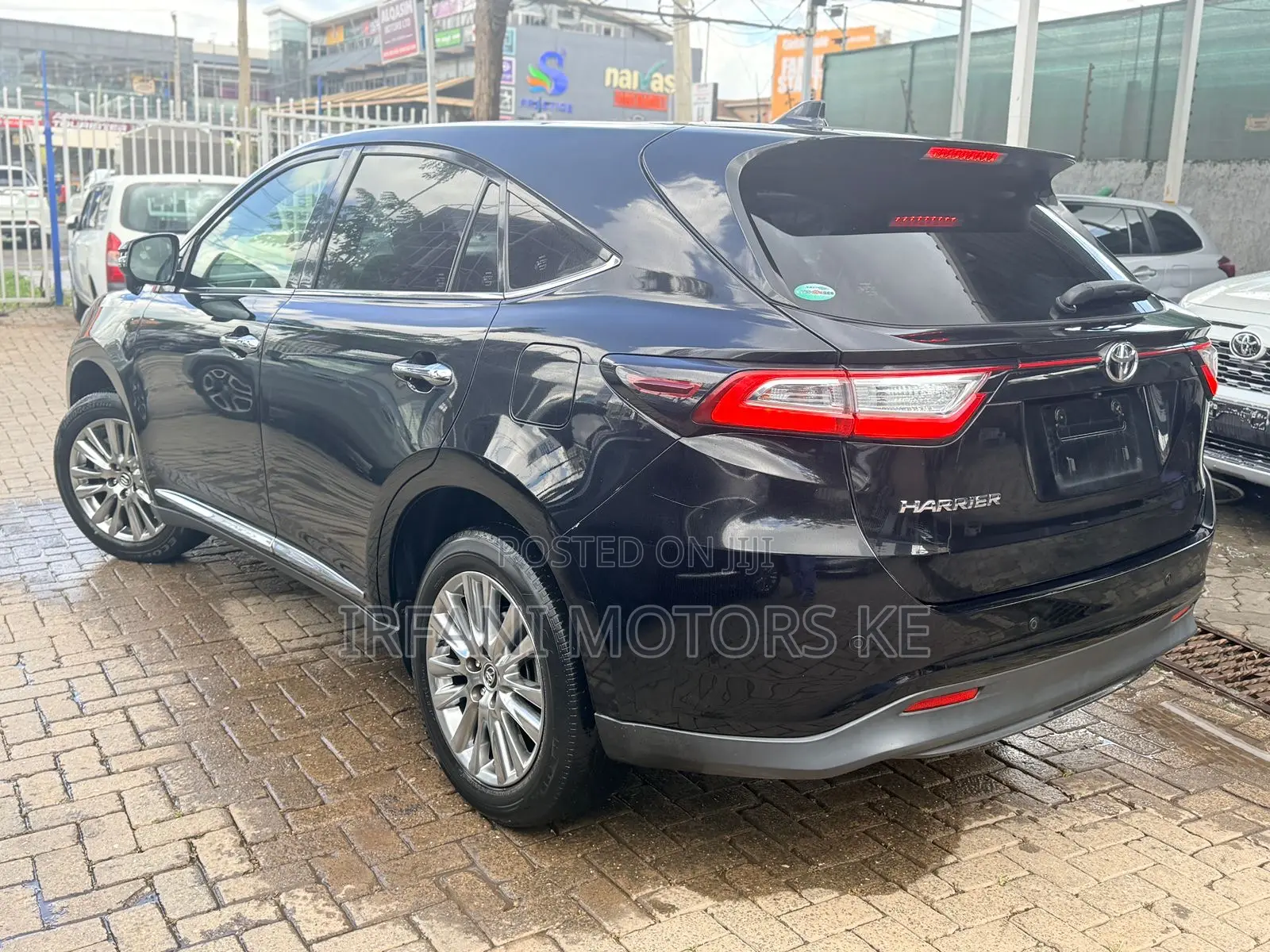 Toyota Harrier 2.0 2019 Black