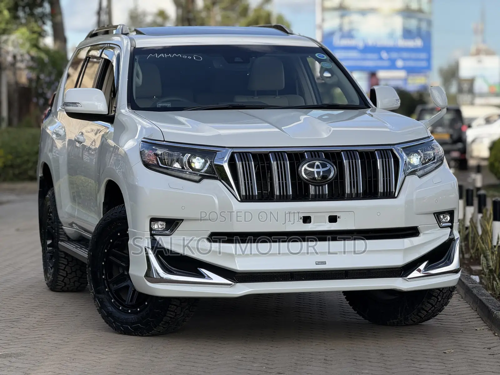 Toyota Land Cruiser Prado 2.7 2023 White